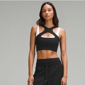 Bend This Scoop and Cross Bra *Light Support